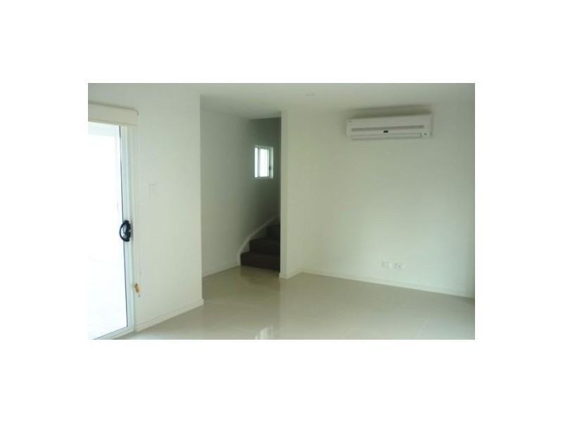 4/679 Wynnum Rd, Morningside QLD 4170