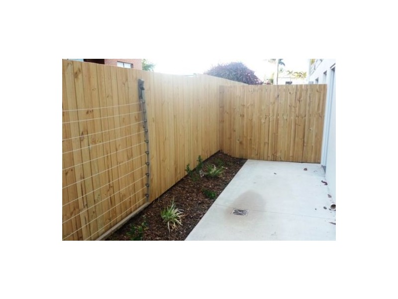 4/679 Wynnum Rd, Morningside QLD 4170