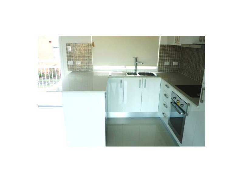 4/679 Wynnum Rd, Morningside QLD 4170