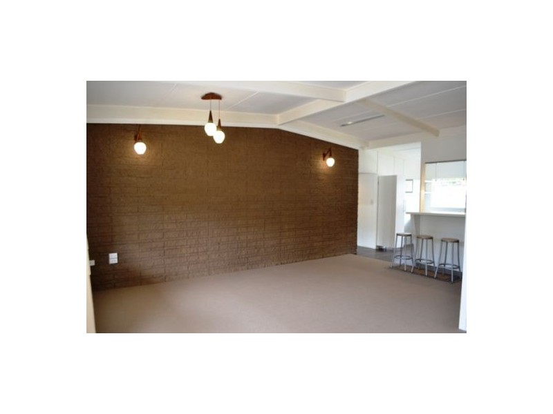 195 Birdwood Road, Tarragindi QLD 4121