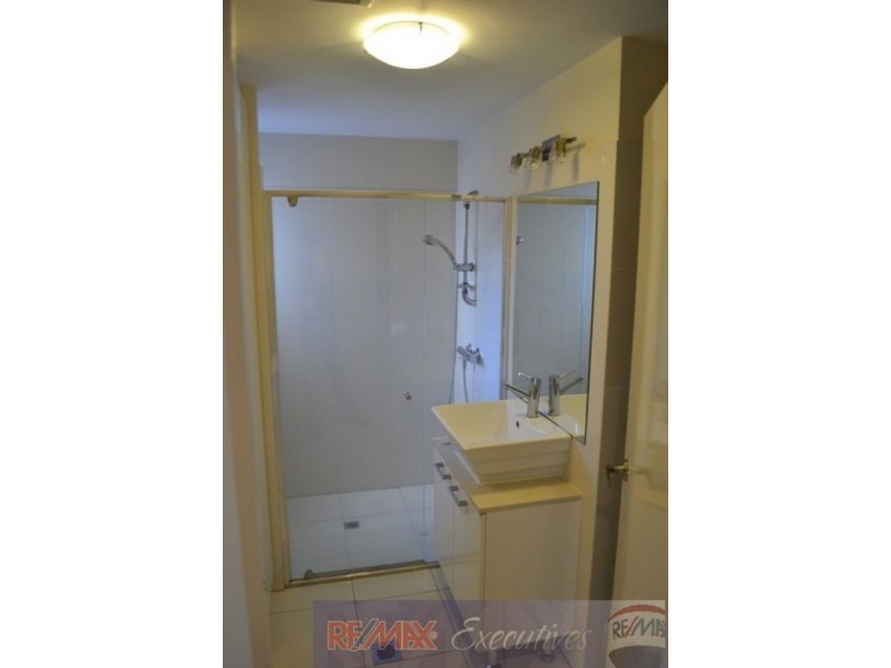 4/30 Sanders Street, Upper Mount Gravatt QLD 4122