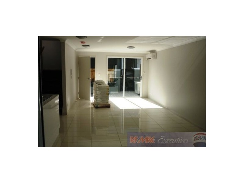10/108 Nicholson Street, Greenslopes QLD 4120