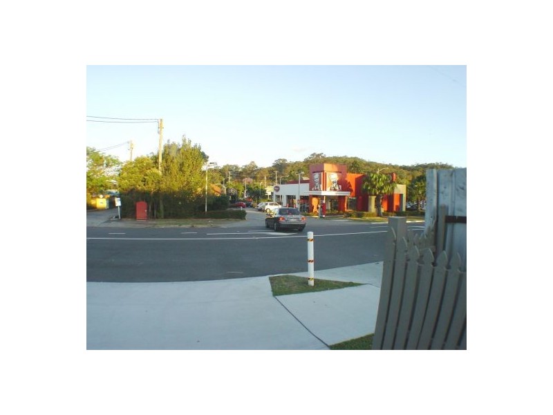 57 Scrubb Rd, Carindale QLD 4152