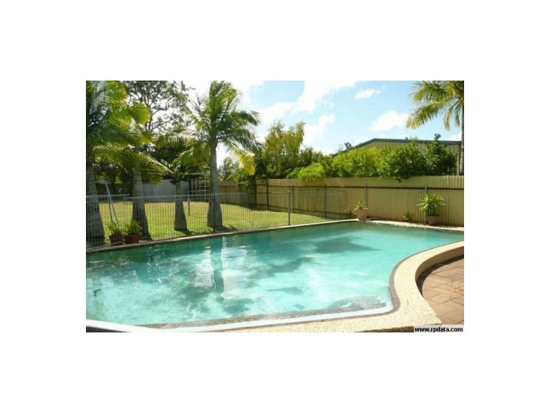 57 Scrubb Rd, Carindale QLD 4152