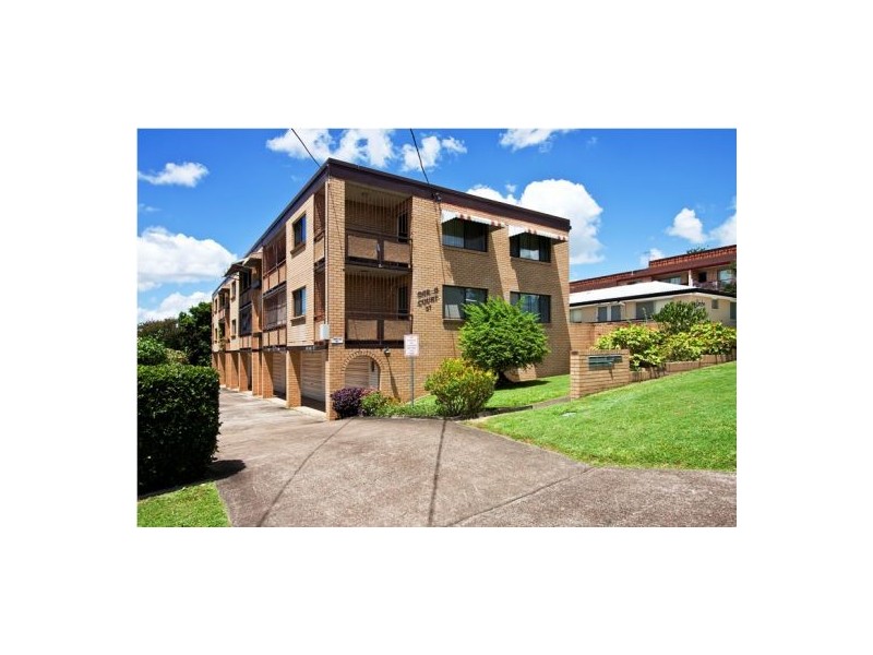 4/37 Derby Street, Coorparoo QLD 4151