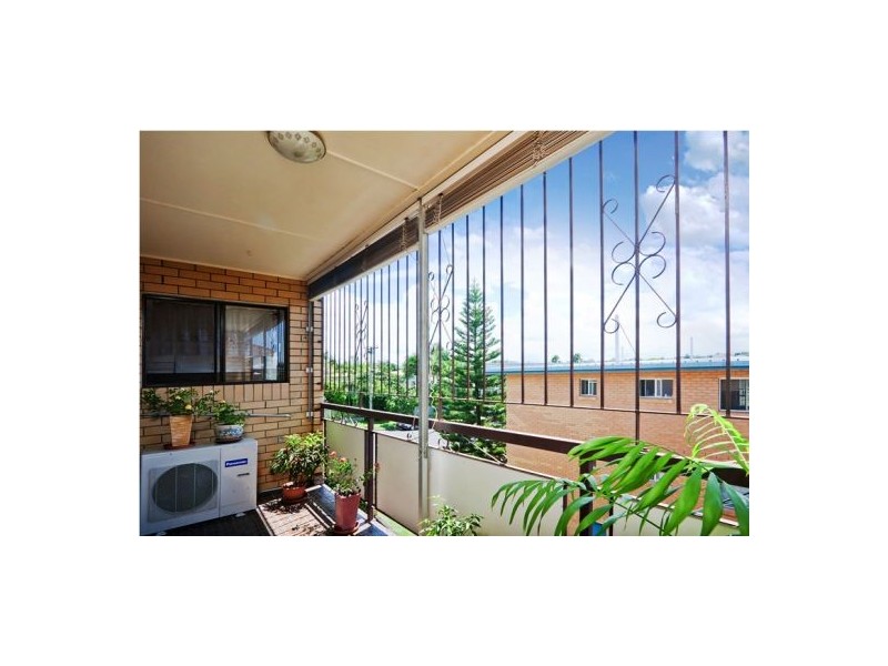 4/37 Derby Street, Coorparoo QLD 4151