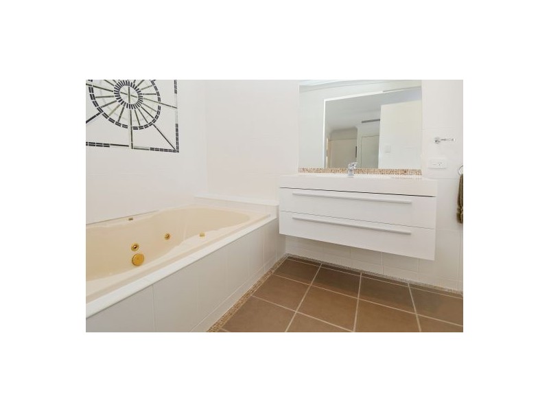 16 Burra Birra Street, Mount Gravatt East QLD 4122