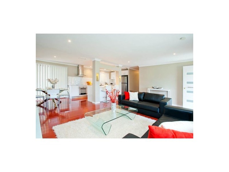 27 Dromos Street, Eight Mile Plains QLD 4113