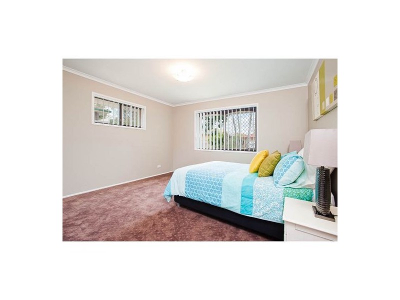 27 Dromos Street, Eight Mile Plains QLD 4113