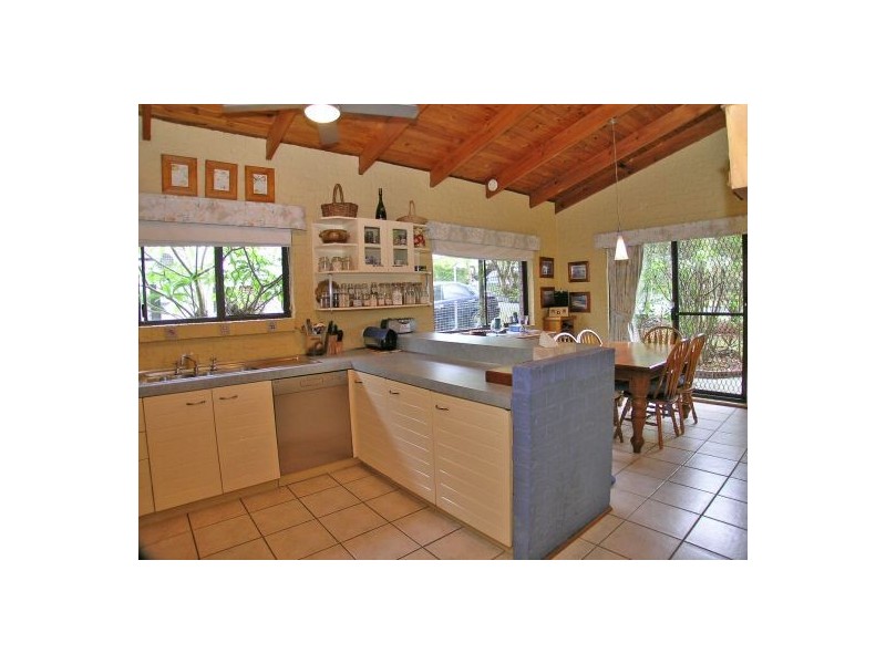 9 Monkton Street, Tarragindi QLD 4121