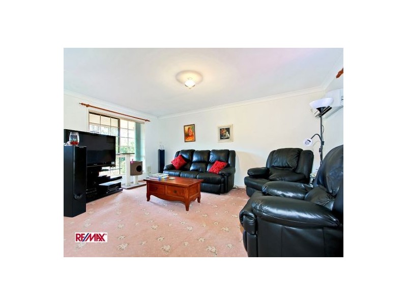 22 Grenta St, Mansfield QLD 4122