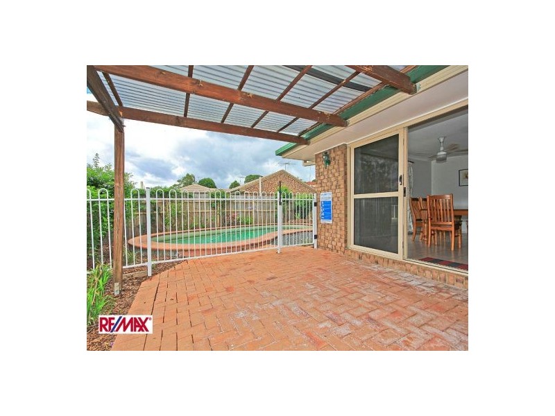 22 Grenta St, Mansfield QLD 4122