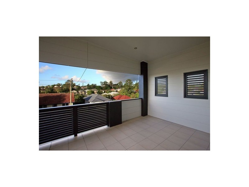 157 Macrossan Ave, Norman Park QLD 4170