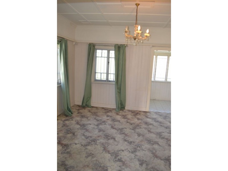 53 Birdwood Road, Holland Park West QLD 4121