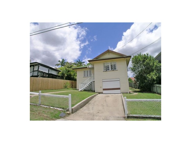 15 Esmonde Place, Coorparoo QLD 4151