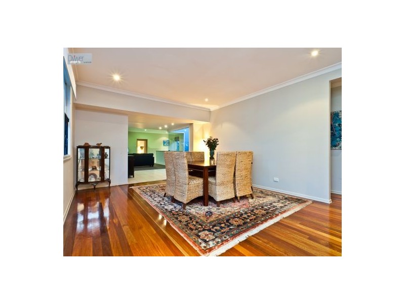 68 Wylie Ave, Coorparoo QLD 4151