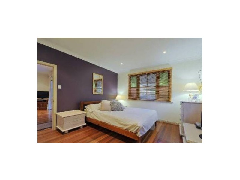 89 Henry Street, Greenslopes QLD 4120