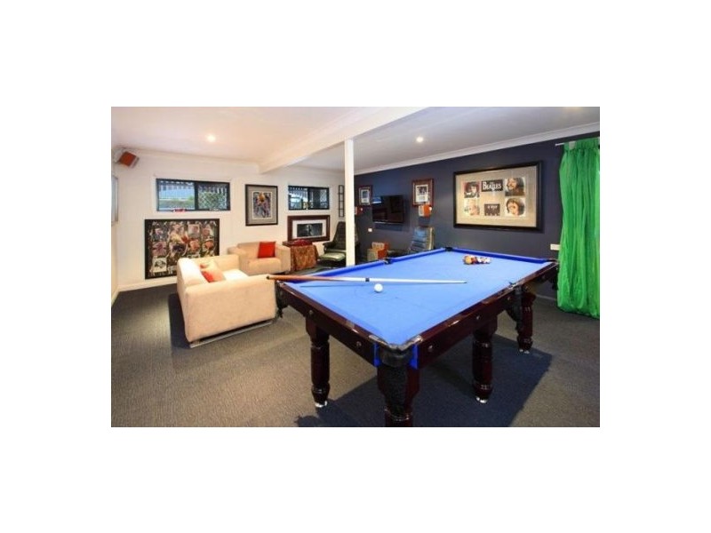 89 Henry Street, Greenslopes QLD 4120