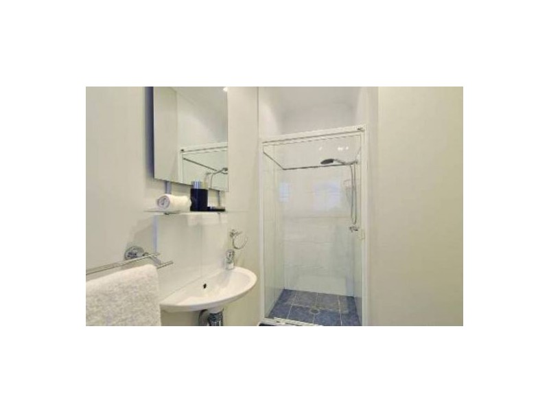 89 Henry Street, Greenslopes QLD 4120