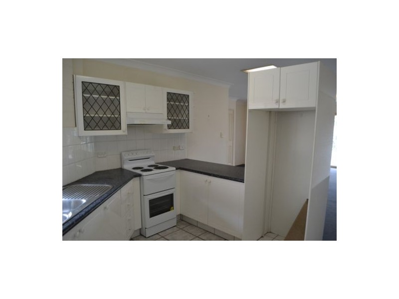 4/21 Edith Street, Greenslopes QLD 4120