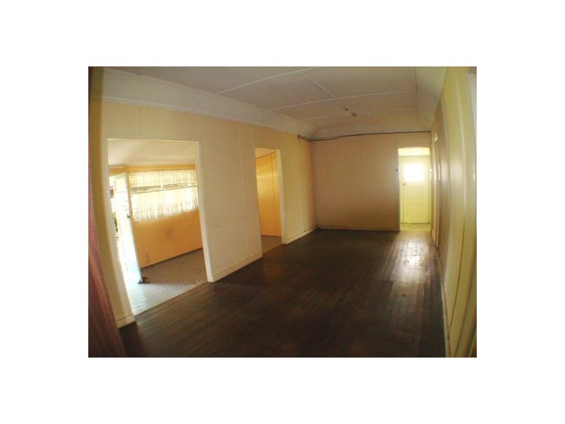 1 Railway Pde, Banyo QLD 4014