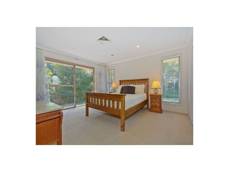 3 Elisha Close, Carina Heights QLD 4152