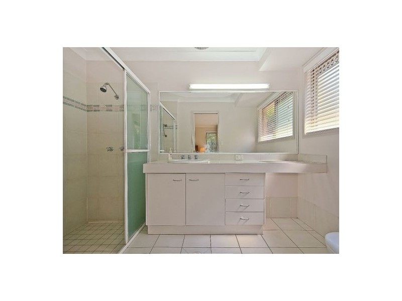 3 Elisha Close, Carina Heights QLD 4152