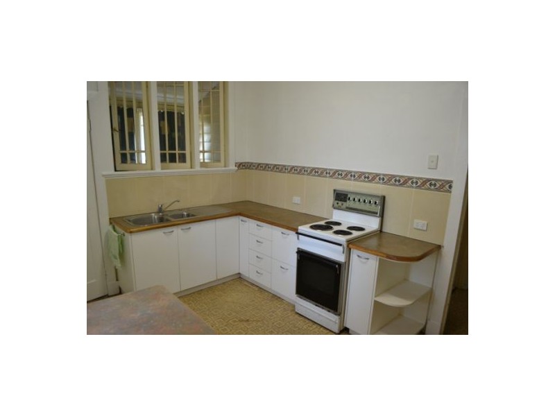 45 Geelong Avenue, Holland Park QLD 4121