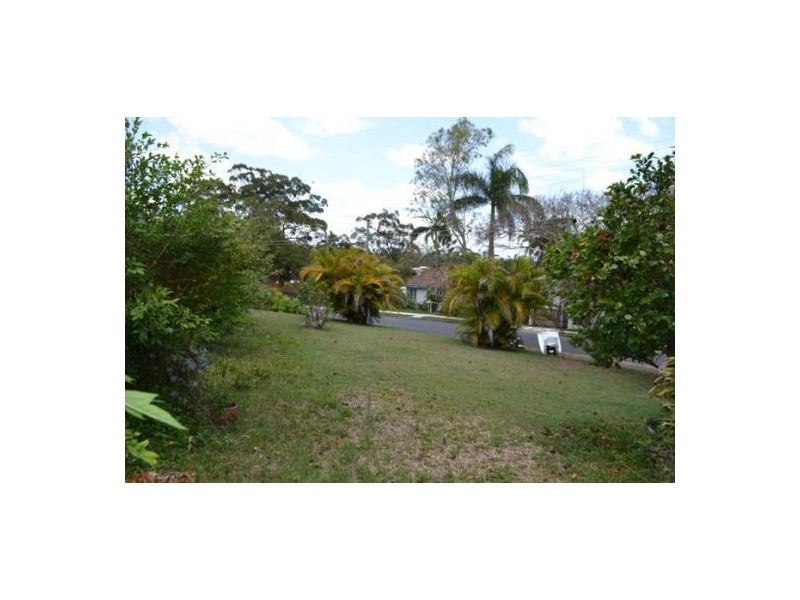 45 Geelong Avenue, Holland Park QLD 4121