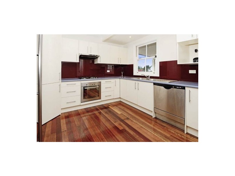 12 Grove St, Dutton Park QLD 4102