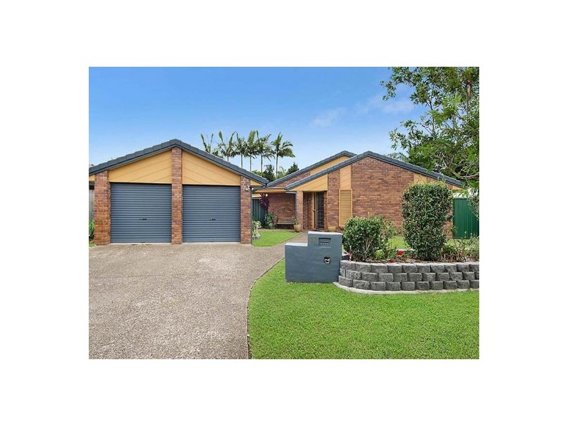 12 Codford Pl, Chapel Hill QLD 4069