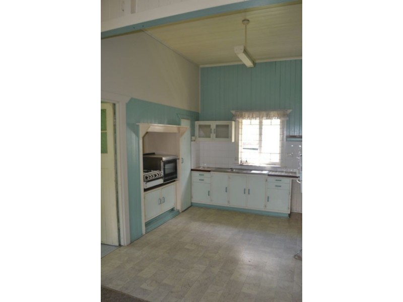 36 Drummond Street, Greenslopes QLD 4120