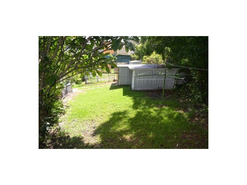 36 Drummond Street, Greenslopes QLD 4120