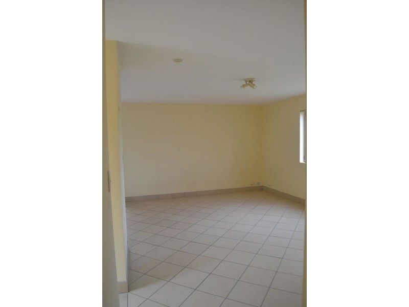 1/10 Bovelles Street, Camp Hill QLD 4152