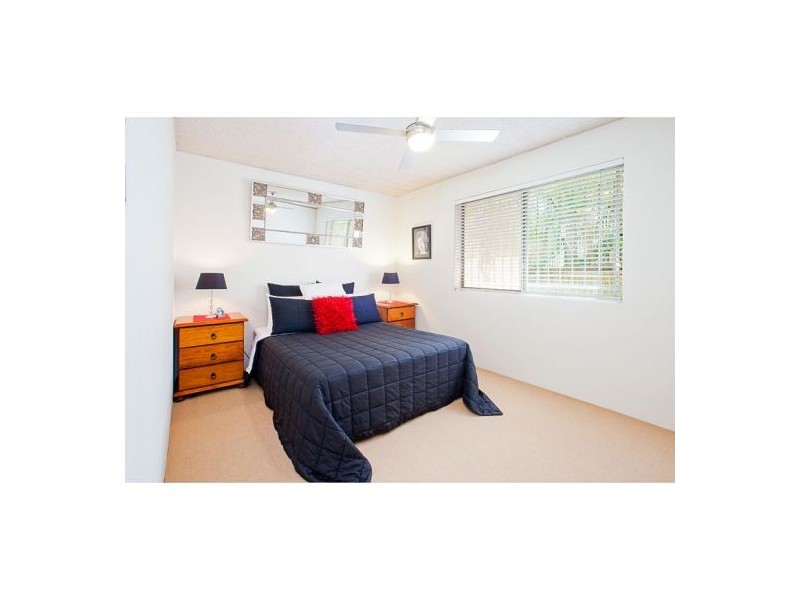 2/17 Albert Street, Annerley QLD 4103