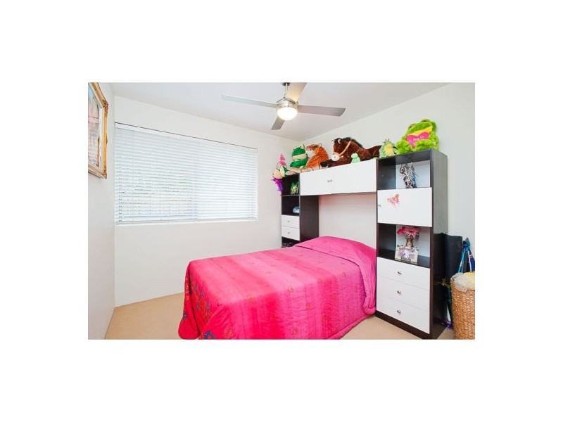 2/17 Albert Street, Annerley QLD 4103