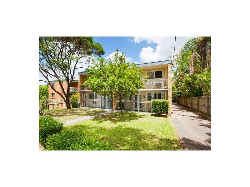 2/17 Albert Street, Annerley QLD 4103