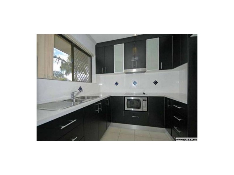 5 / 84 Victoria Terrace, Greenslopes QLD 4120