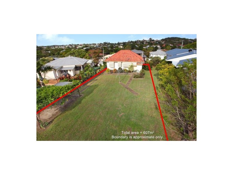 16 Fork Street, Coorparoo QLD 4151