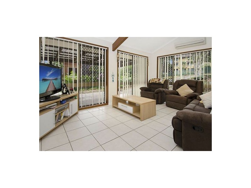 36 Fort Rd, Oxley QLD 4075