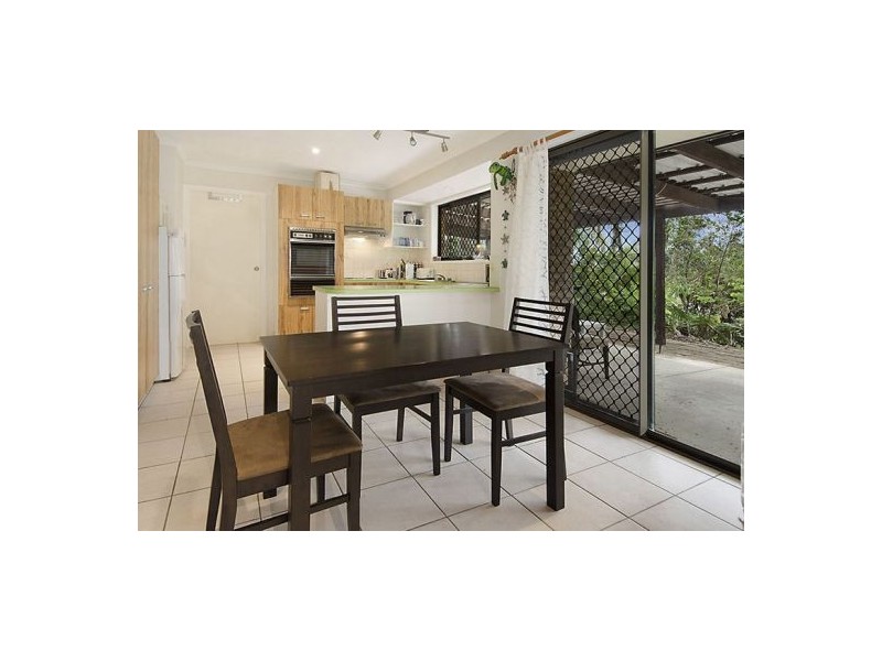 36 Fort Rd, Oxley QLD 4075