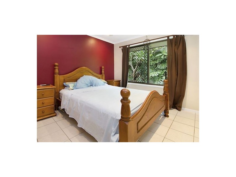 36 Fort Rd, Oxley QLD 4075