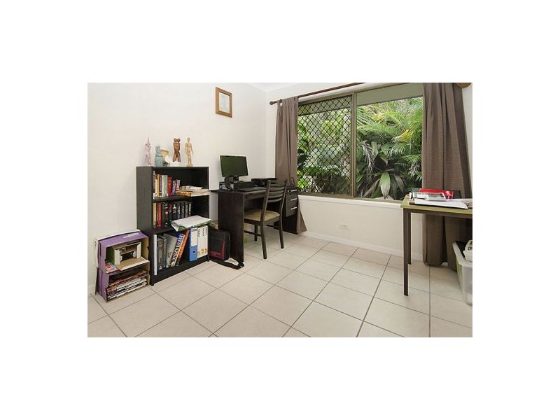 36 Fort Rd, Oxley QLD 4075