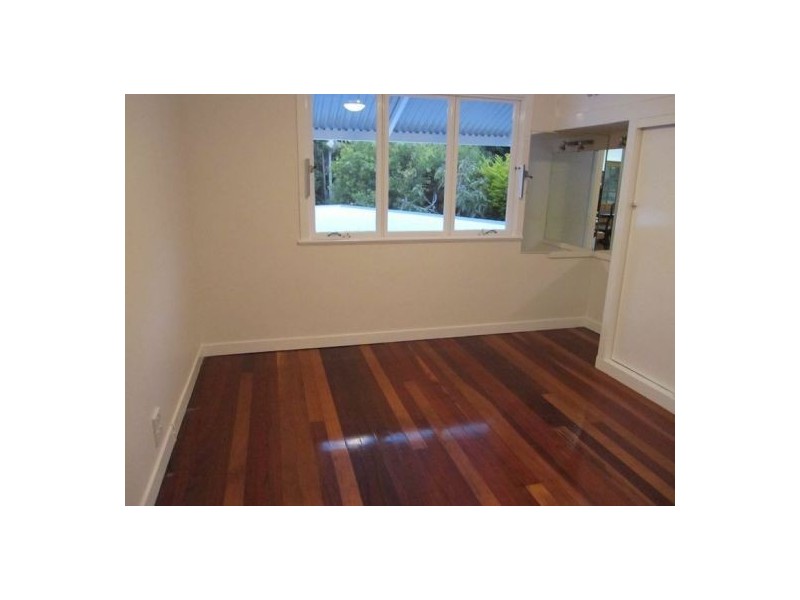 168 Harold Street, Holland Park QLD 4121