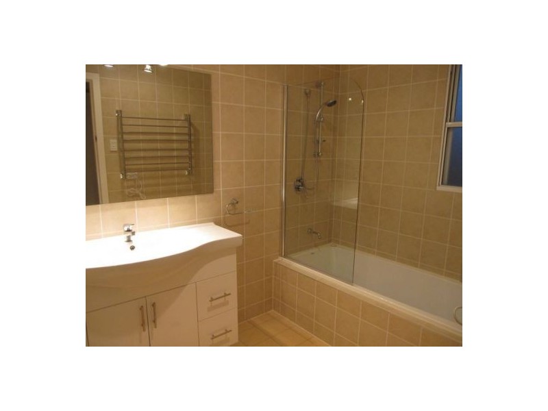 168 Harold Street, Holland Park QLD 4121