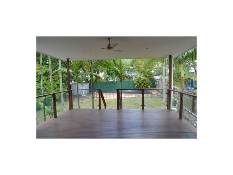 73 Milanion Crescent, Carindale QLD 4152