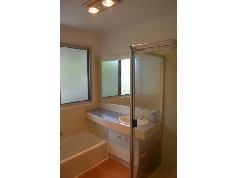 73 Milanion Crescent, Carindale QLD 4152