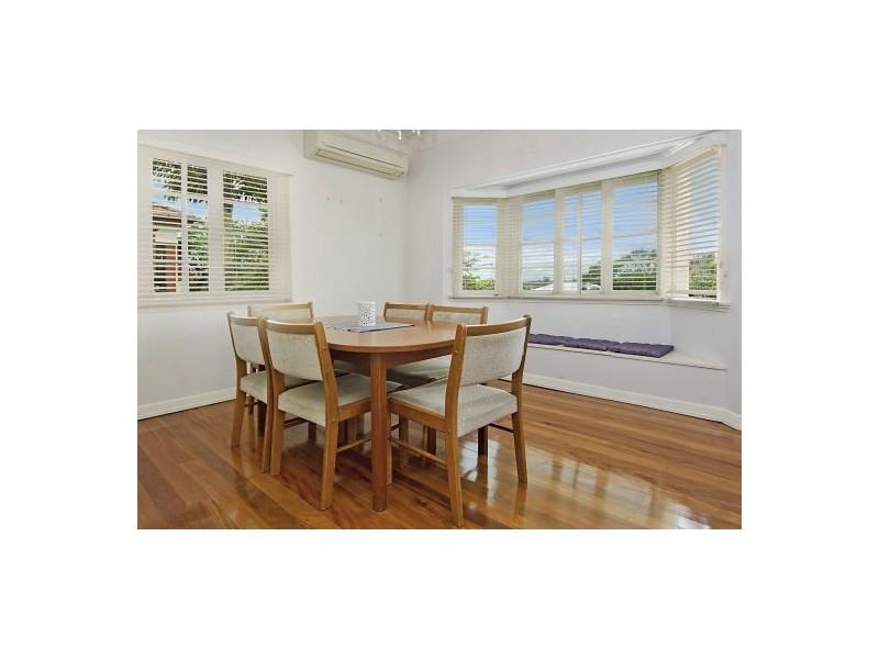 4 Fincastle Street, Moorooka QLD 4105