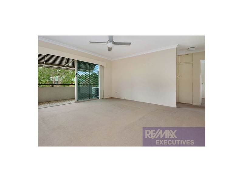 5/6 Mclay Street, Coorparoo QLD 4151