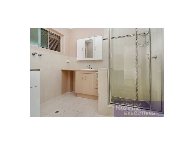5/6 Mclay Street, Coorparoo QLD 4151